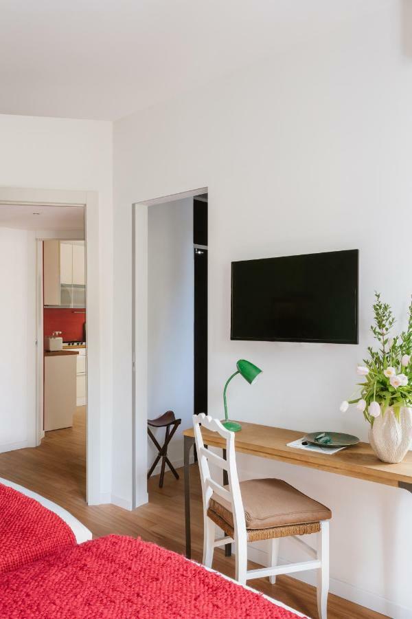 Vivere Milano Isola Luaran gambar